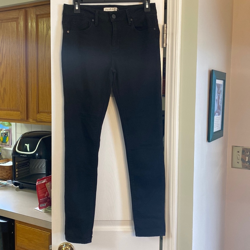 Unpublished size 27 black jeans